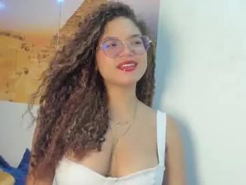 Freechat frezzita_ on Chaturbate