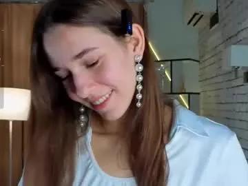 Freechat geniafrend on Chaturbate