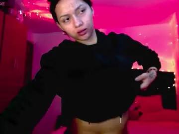 holy_juli2 — shoow bobbs [190 tokens left] lets have some fun together :) #feet #daddy #natural  #latina #lovense