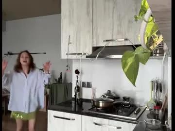 Freechat holydori on Chaturbate