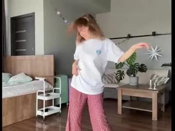 Freechat holydori on Chaturbate