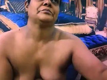 indiancherrypie on Chaturbate