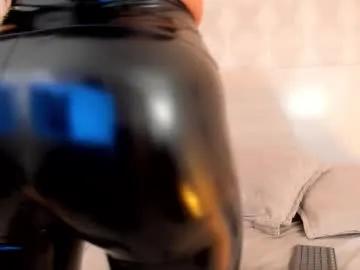 Private ivannaanggel on Chaturbate