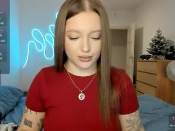 Freechat ju_lii on Chaturbate
