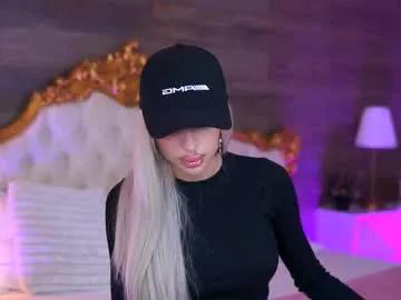 Freechat juicy_jessye on Chaturbate