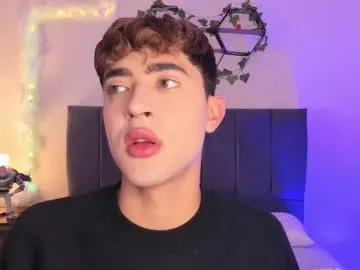 Freechat justinbe_ on Chaturbate