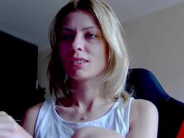 Freechat karoline121 on Chaturbate