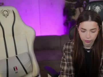 Freechat kira0541 on Chaturbate