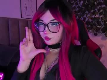 Freechat kitty_gang on Chaturbate