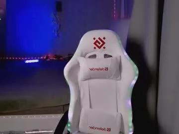 Freechat klin_miller on Chaturbate