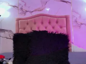 Freechat la_indiia on Chaturbate