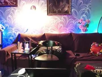 Freechat laurabenz on Chaturbate