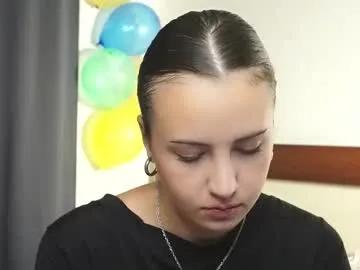 Freechat laureencadriel on Chaturbate