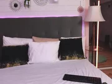 Freechat linareese on Chaturbate