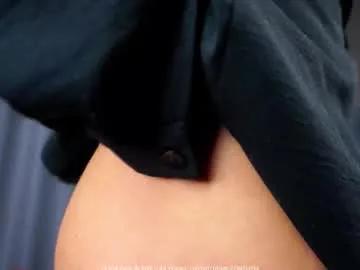 Freechat lipswithsmileonthem on Chaturbate