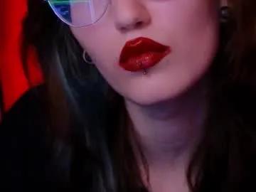 Freechat lissaros on Chaturbate