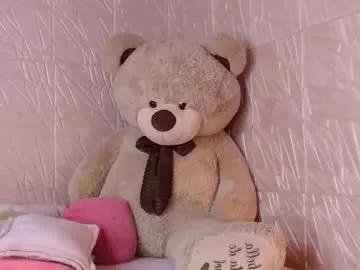 Freechat little_angelito2 on Chaturbate