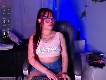 Freechat littlenathy_ on Chaturbate