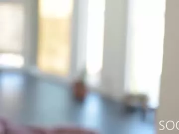 Freechat lizmreow on Chaturbate