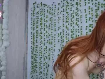 Away lusypickme on Chaturbate