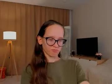 Private lynettebails on Chaturbate