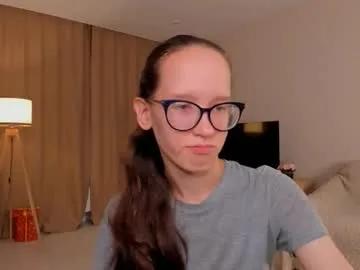 Private lynettebails on Chaturbate