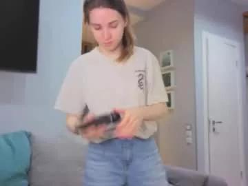 Freechat maydacarls on Chaturbate