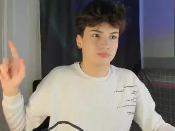 Freechat mystic_evan on Chaturbate