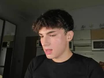 Freechat mystic_evan on Chaturbate