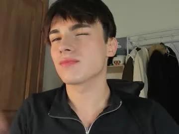 Freechat mystic_evan on Chaturbate