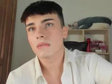 Freechat mystic_evan on Chaturbate