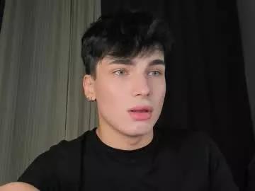 Freechat mystic_evan on Chaturbate