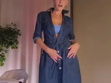 Freechat nymphvariety on Chaturbate