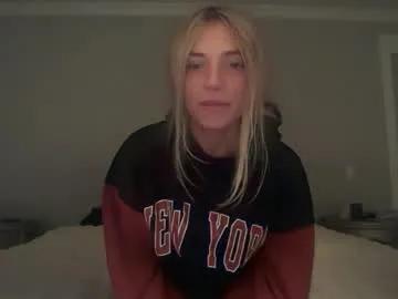 oliviacarterrr — shorts off #18 #fun #blonde [0 tokens remaining]