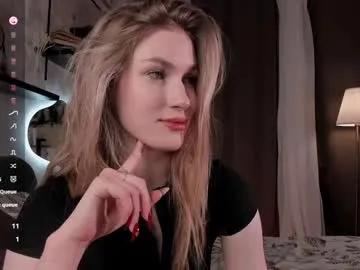 Freechat one_1ove on Chaturbate