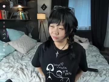 Freechat one_1ove on Chaturbate