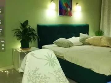 Freechat peachcreamcouple on Chaturbate