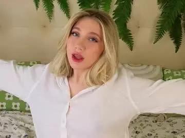 Freechat pinkadele on Chaturbate