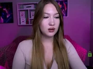 Freechat playful_sophie on Chaturbate