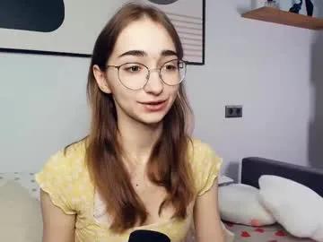 Private polly_bee on Chaturbate