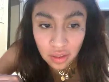 Freechat pretty_girl828687 on Chaturbate