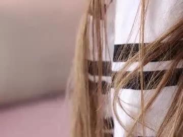 Freechat pretty_princess_elina on Chaturbate