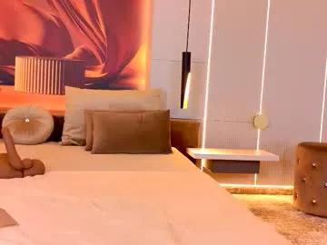 Freechat rubyluxee on Chaturbate