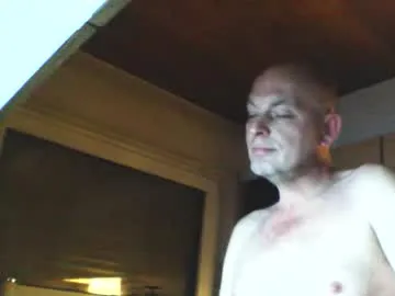 Freechat schnibschnab on Chaturbate