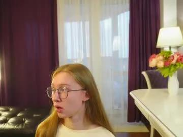 Freechat sexycutegirs on Chaturbate