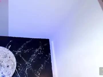 Freechat shaniadaniels on Chaturbate