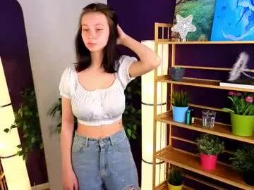 Freechat skyemcguire on Chaturbate
