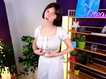 Freechat skyemcguire on Chaturbate