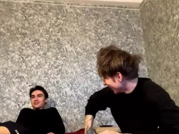 Freechat stralght_twinks on Chaturbate