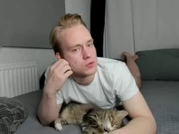 Freechat successful_kevin on Chaturbate